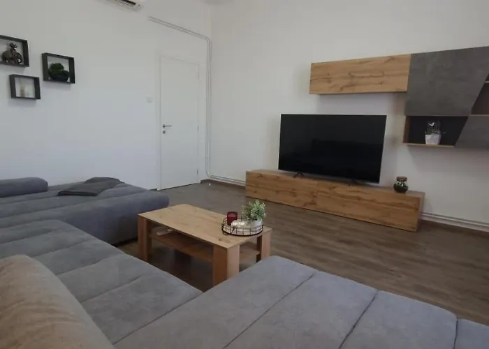 Mc Centar Apartman 아파트 *